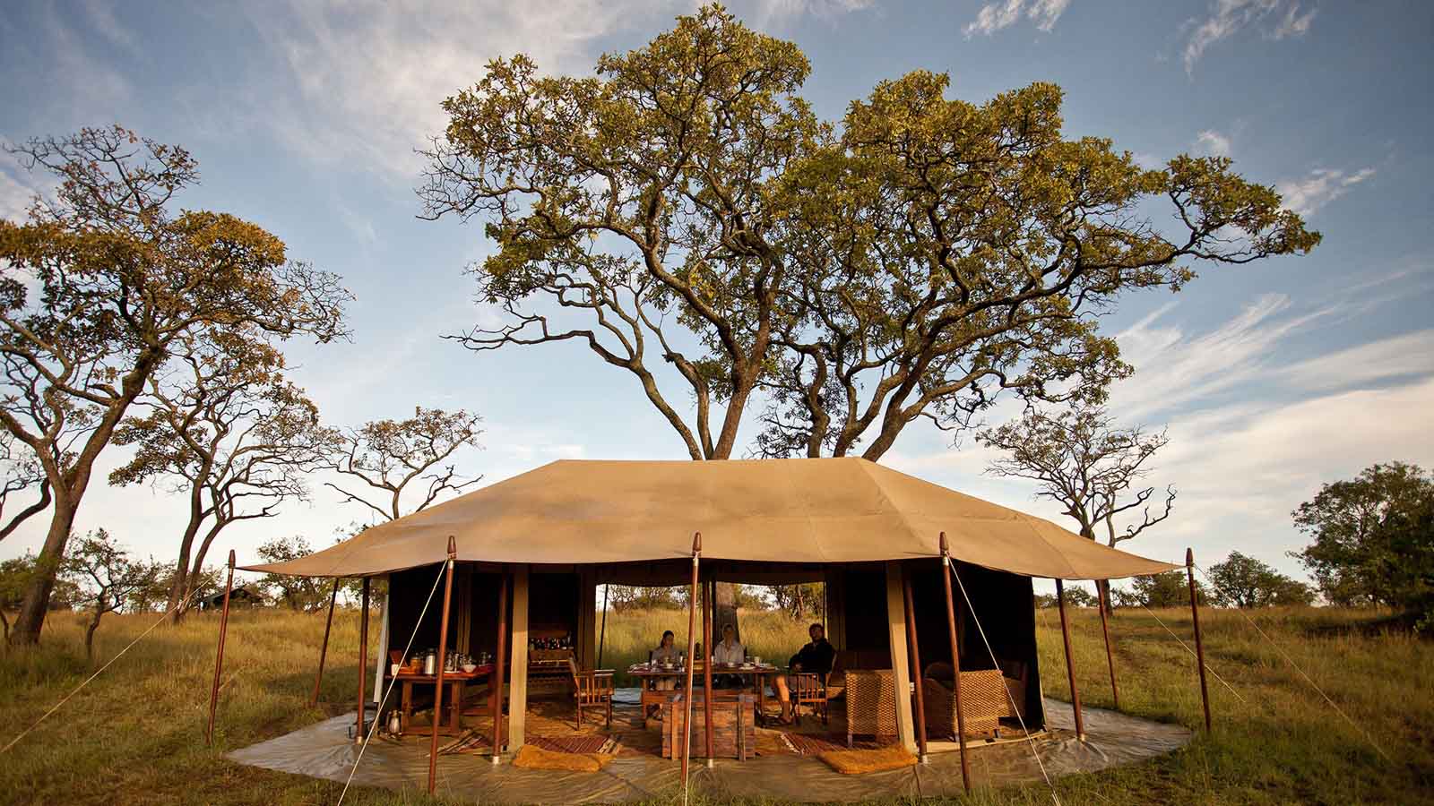 5 Days Manyara / Ngorongoro / Serengeti Camping Safaris